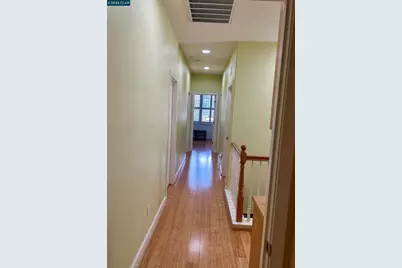 2036 Serra Ln, Hercules, CA 94547 - Photo 23