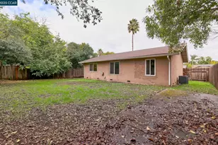 1878 Southwood Dr, Vacaville, CA 95687 - Photo 19