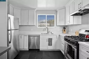 874 36th St, Oakland, CA 94608 - Photo 13