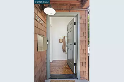 2703 Mathews St, Berkeley, CA 94702 - Photo 39