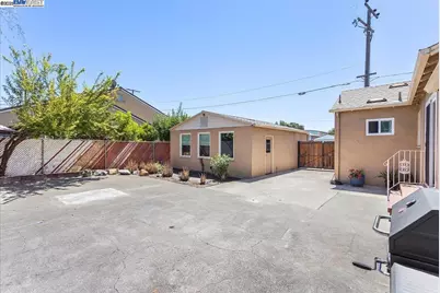 15106 Edgemoor St, San Leandro, CA 94579 - Photo 19