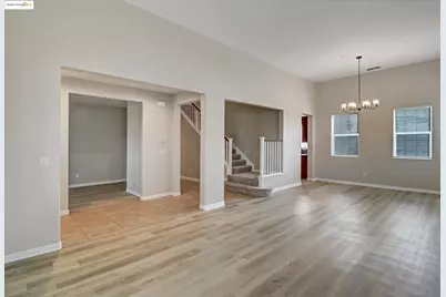 4560 Benton, Antioch, CA 94509 - Photo 9