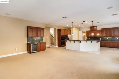 30 Arundel Dr, Hayward, CA 94542 - Photo 15