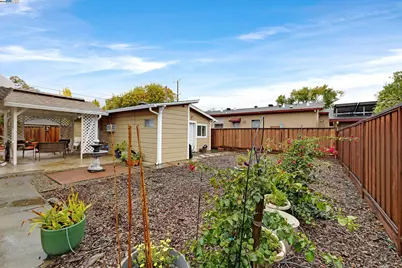 589 M St, Livermore, CA 94550 - Photo 11