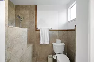 27956 Edgecliff Way, Hayward, CA 94542 - Photo 31