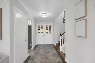 27956 Edgecliff Way, Hayward, CA 94542 - Photo 3