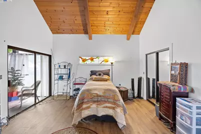 3660 Oak Knoll Blvd, Oakland, CA 94605 - Photo 11