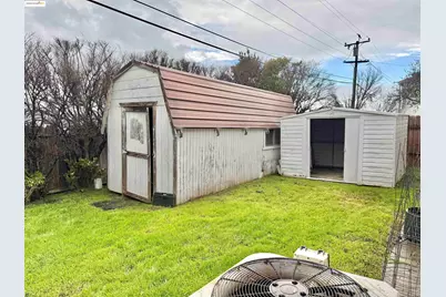 949 Flores Way, Rio Vista, CA 94571 - Photo 19