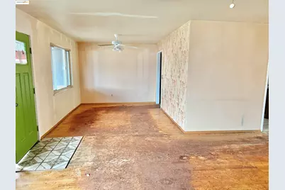 949 Flores Way, Rio Vista, CA 94571 - Photo 5