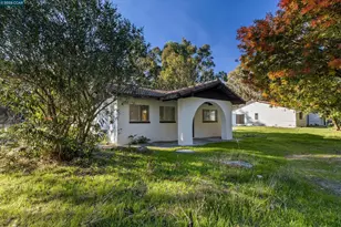 7441 Leisure Town Rd, Vacaville, CA 95688 - Photo 27