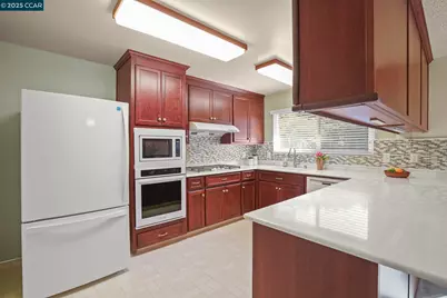 6401 Tri Ln, El Sobrante, CA 94803 - Photo 9