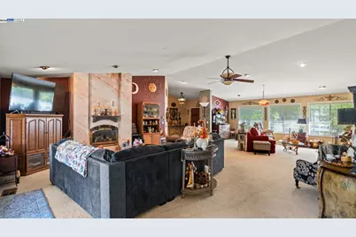 3208 Bonanza Dr, Cameron Park, CA 95682 - Photo 13