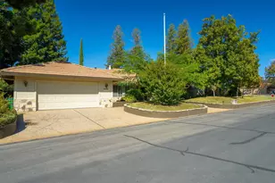 3208 Bonanza Dr, Cameron Park, CA 95682 - Photo 5
