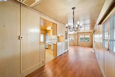 18 Galloway Dr, Concord, CA 94520 - Photo 9