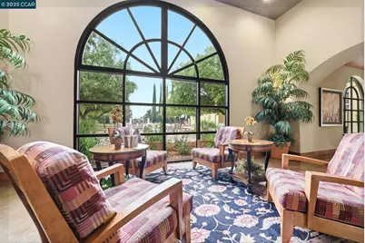 4213 Hovnanian Dr, Sacramento, CA 95834 - Photo 39