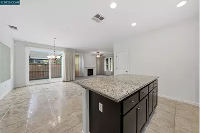 4213 Hovnanian Dr, Sacramento, CA 95834 - Photo 11