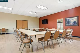 4213 Hovnanian Dr, Sacramento, CA 95834 - Photo 43