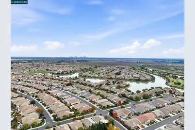 4213 Hovnanian Dr, Sacramento, CA 95834 - Photo 49