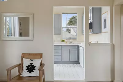 1820 3rd St, Alameda, CA 94501 - Photo 9