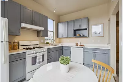 1820 3rd St, Alameda, CA 94501 - Photo 17