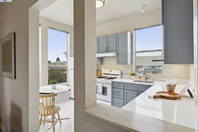 1820 3rd St, Alameda, CA 94501 - Photo 11