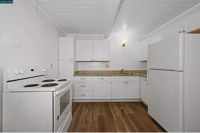 3898 Macmurtry Ct, Martinez, CA 94553 - Photo 11