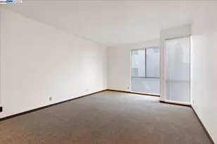 25912 Hayward Blvd, Hayward, CA 94542 - Photo 15