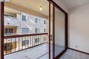 25912 Hayward Blvd, Hayward, CA 94542 - Photo 7