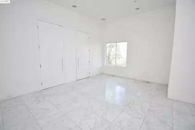 6301 Garden Hwy, Sacramento, CA 95837 - Photo 31