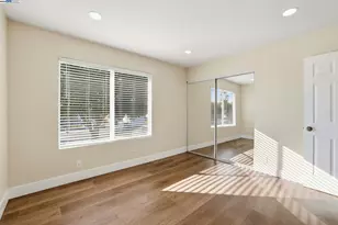 3305 Innerwick Ln, San Jose, CA 95121 - Photo 17