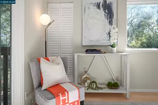 1566 Ashwood Dr, Martinez, CA 94553 - Photo 17