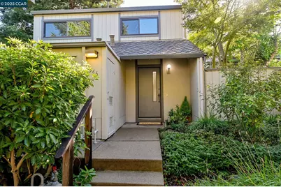 1566 Ashwood Dr, Martinez, CA 94553 - Photo 27