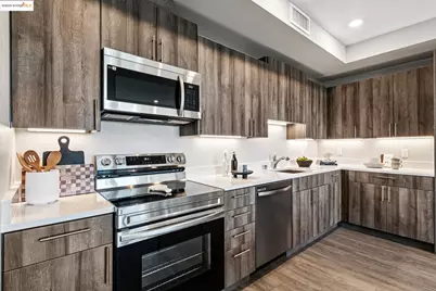 2400 Adeline St #404, Oakland, CA 94607 - Photo 13