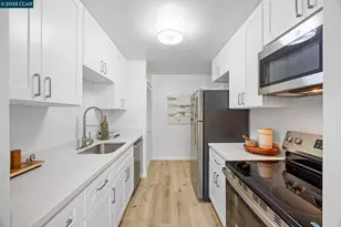 4 Commodore Dr, Emeryville, CA 94608 - Photo 3