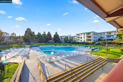 4 Commodore Drive #D335, Emeryville, CA 94608 - Photo 47