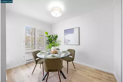 4 Commodore Drive #D335, Emeryville, CA 94608 - Photo 9