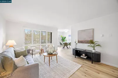 4 Commodore Drive #D335, Emeryville, CA 94608 - Photo 1