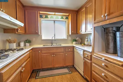 1428 Saint Frances Dr, Antioch, CA 94509 - Photo 9