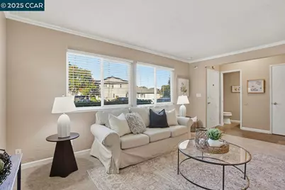 1013 Mohr Ln #2, Concord, CA 94518 - Photo 5