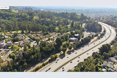 9670 Mountain Blvd, Oakland, CA 94605 - Photo 17