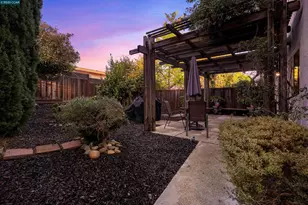 362 Willow Creek Ln, Martinez, CA 94553 - Photo 41