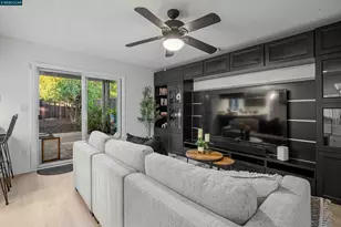 362 Willow Creek Ln, Martinez, CA 94553 - Photo 15