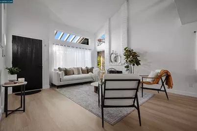 362 Willowcreek Ln, Martinez, CA 94553 - Photo 5