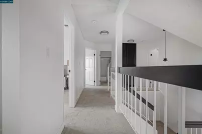 362 Willowcreek Ln, Martinez, CA 94553 - Photo 21