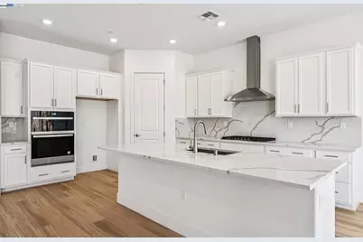 1065 Bradbury Dr, Discovery Bay, CA 94505 - Photo 9