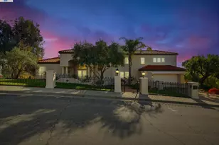 61 Montclaire Dr, Fremont, CA 94539 - Photo 59