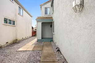 941 McCoy Creek Cir, Suisun City, CA 94585 - Photo 3