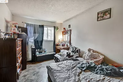 1035 76th Ave, Oakland, CA 94621 - Photo 9