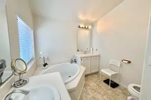 1220 Tasman Dr, Sunnyvale, CA 94089 - Photo 9