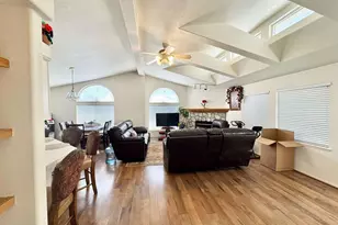1220 Tasman Dr, Sunnyvale, CA 94089 - Photo 3